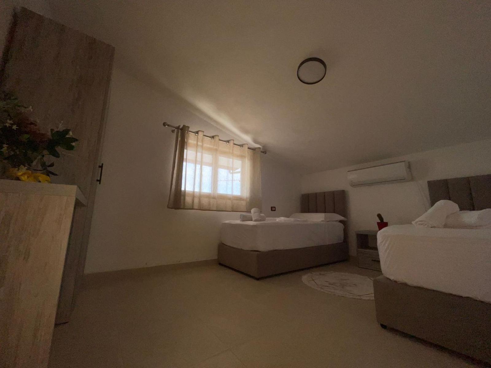 Prela'S Rooms Shkodër Buitenkant foto