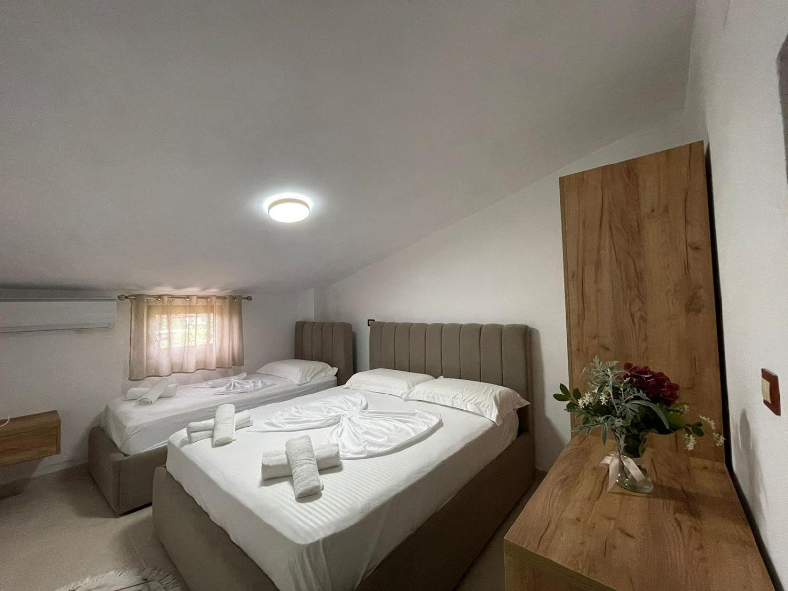 Prela'S Rooms Shkodër Buitenkant foto