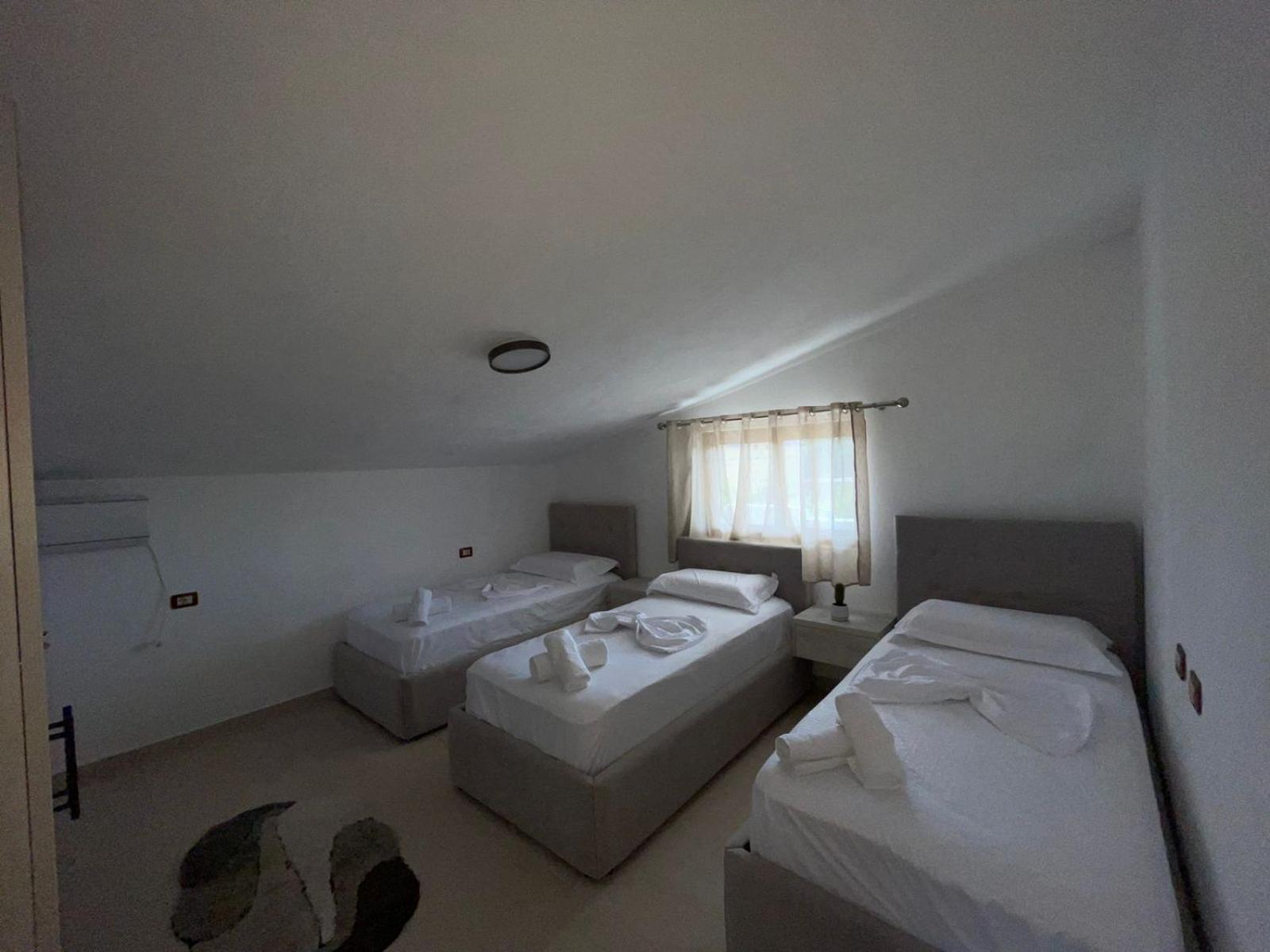 Prela'S Rooms Shkodër Buitenkant foto