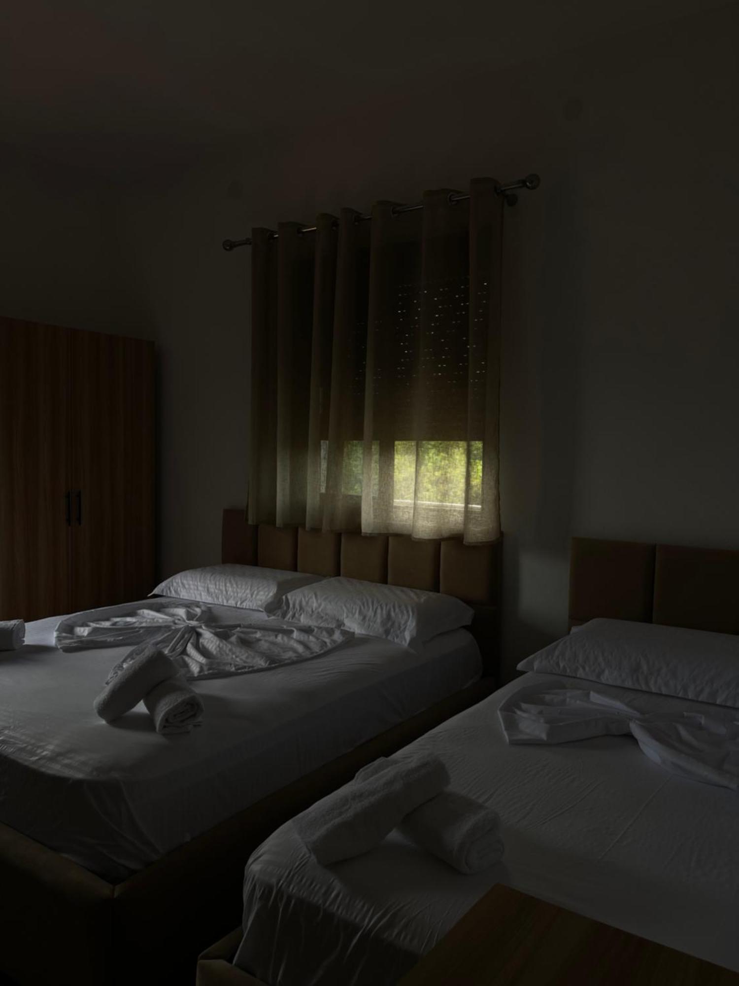 Prela'S Rooms Shkodër Buitenkant foto