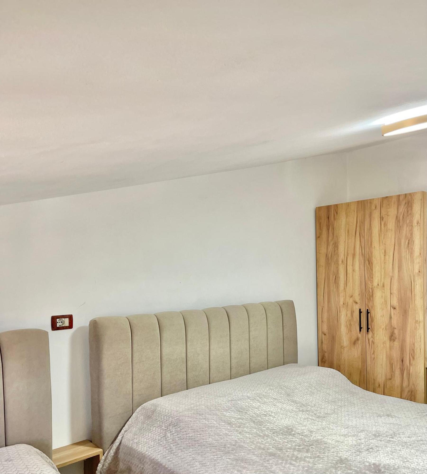 Prela'S Rooms Shkodër Buitenkant foto